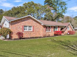 407 Rose Ln, Summerville, SC 29485