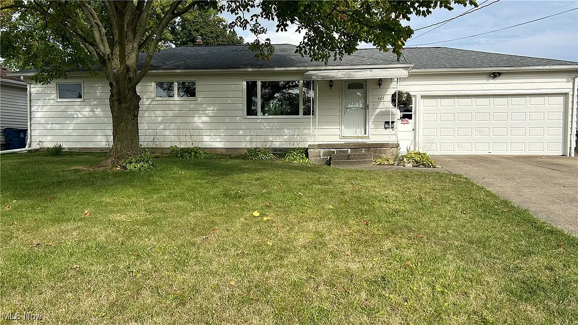 427 Wellman Ave photo 1