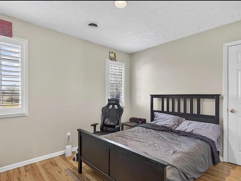 18459 John Ashley Dr — Photo 13