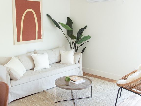 4th image of 2618 W Avenue 31 APT 5