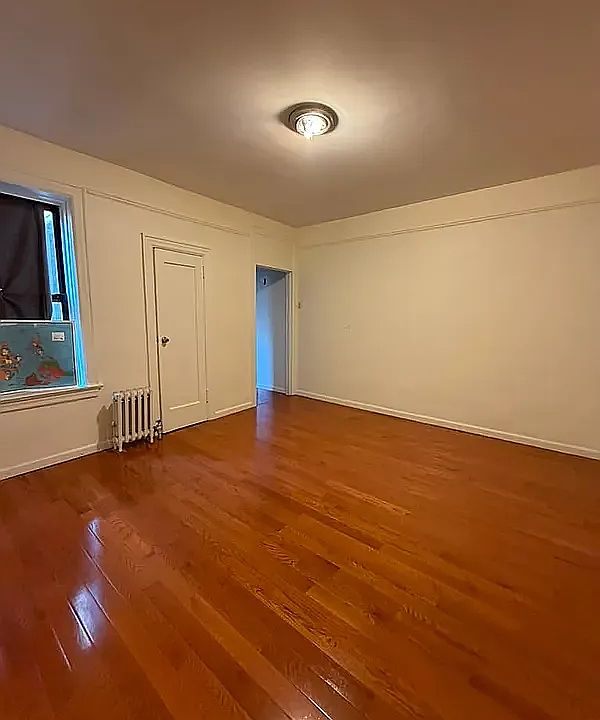 1st image of 102-45 Corona Ave #45R