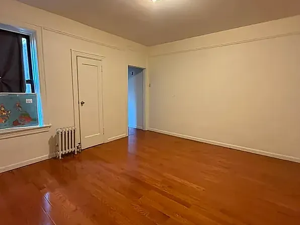 102-45 Corona Ave, Corona, NY