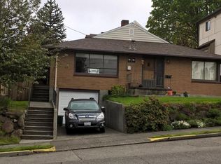3002 NE 55th St, Seattle, WA 98105