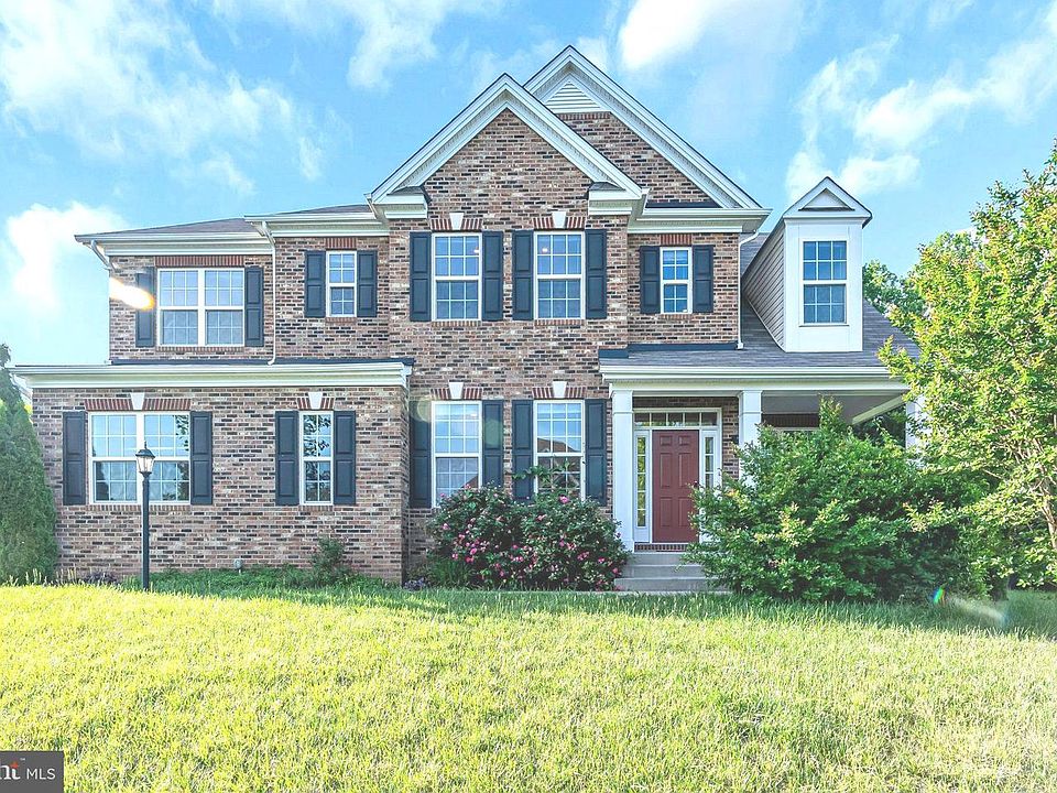 1st image of 40560 Aldie Springs Dr