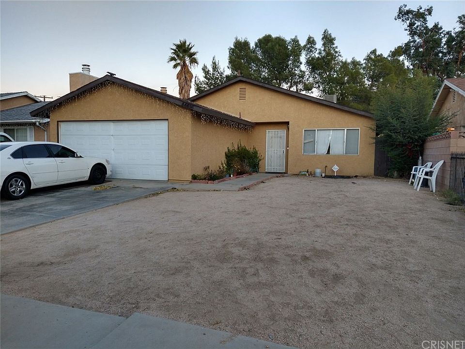 2nd image of 44436 Watford Ave