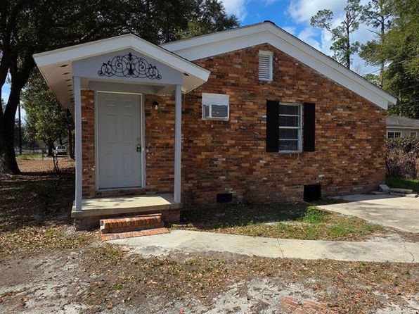 2505 Rosebrier Ave