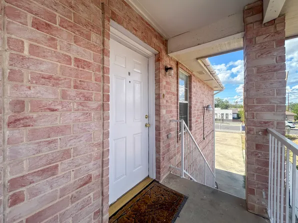 1019 E Olive St #3, Laredo, TX 78041