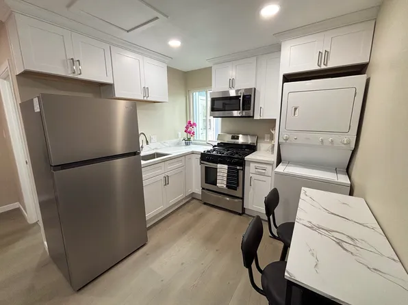 609 Camino De Gloria #1, Walnut, CA 91789