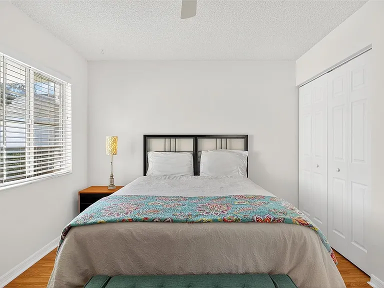 2048 NW 50th Ave — Photo 30
