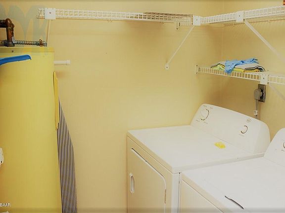 4th image of 1607 Spring Garden Ct