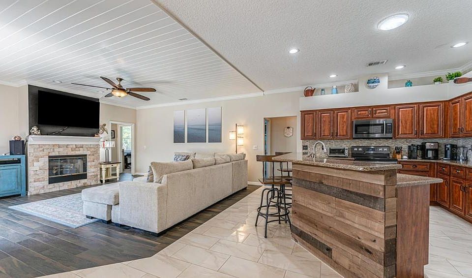 1st image of 2680 Saddlewood Ln
