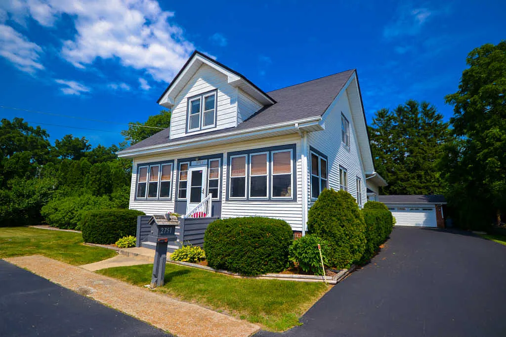 2751 Prairie Rd photo 1