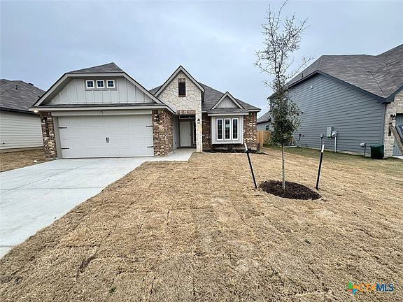 2nd image of 1815 Wellborn Dr