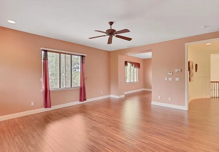 208 Otter Glen Ct — Photo 26