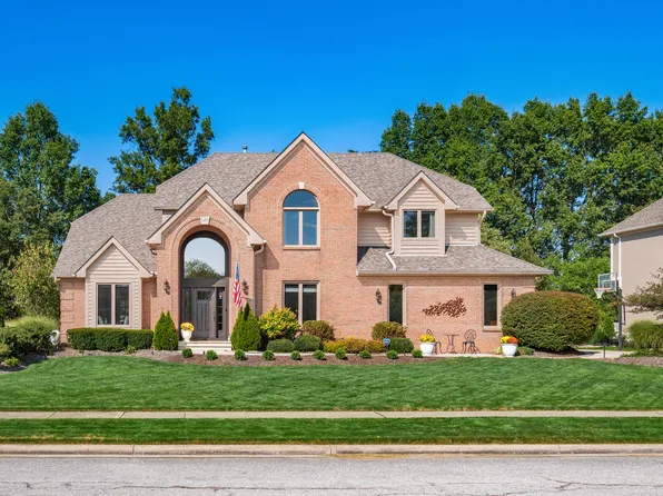 8455 Fallgold Ln, Westerville, OH 43082