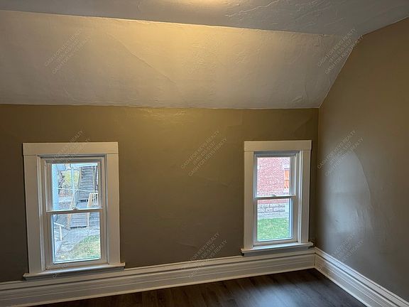 3rd image of 1346 5th Ave