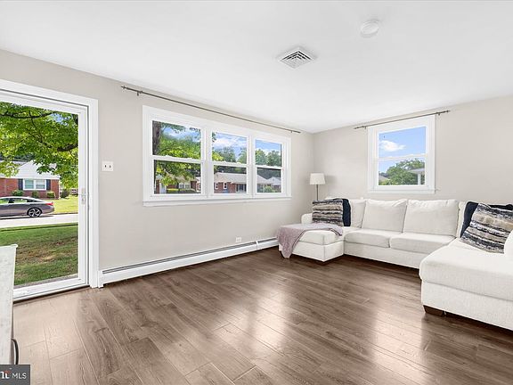 3rd image of 103 Lawnton Rd
