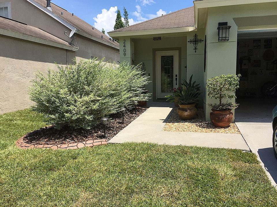 1st image of 2409 Sagemont Dr