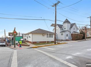 428 Division Ave, Carlstadt, NJ 07072
