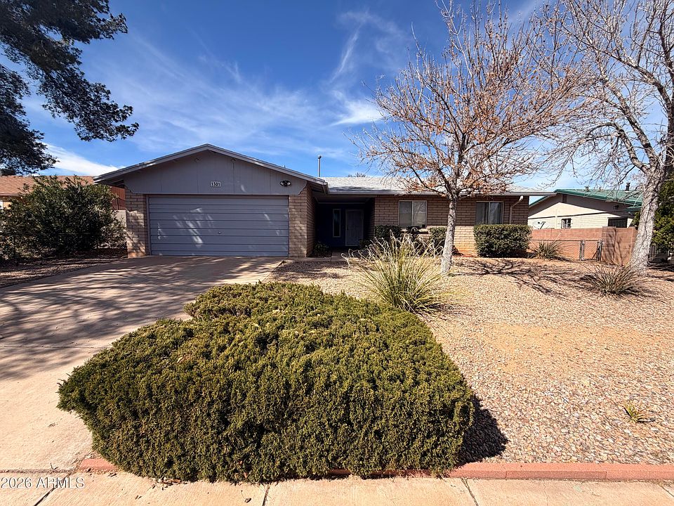 1st image of 1301 E BUCKHORN Drive