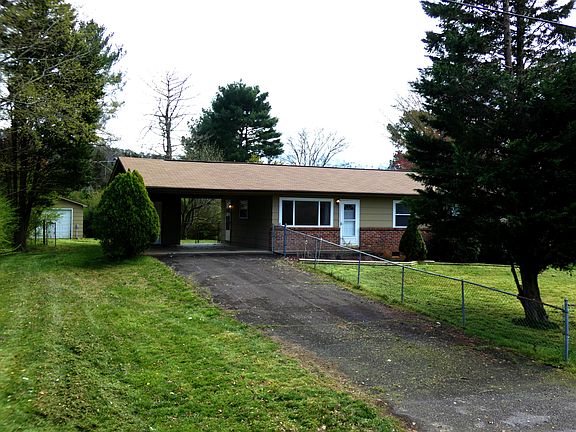 2nd image of 612 Highland View Dr