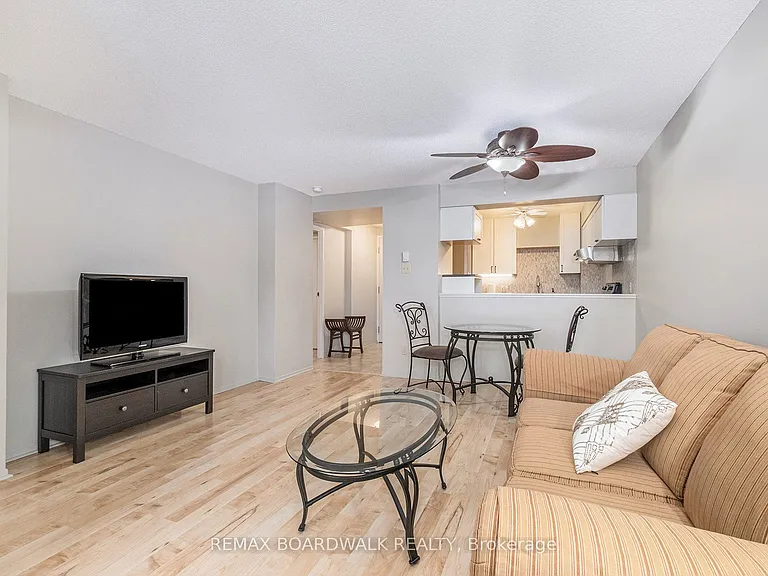 1025 Grenon Ave #210 — Photo 5