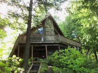 40 Waterview Dr, Casco, ME 04015