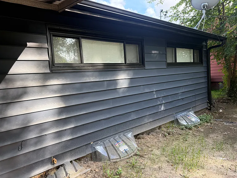 4144 Hardesty Ave — Photo 3