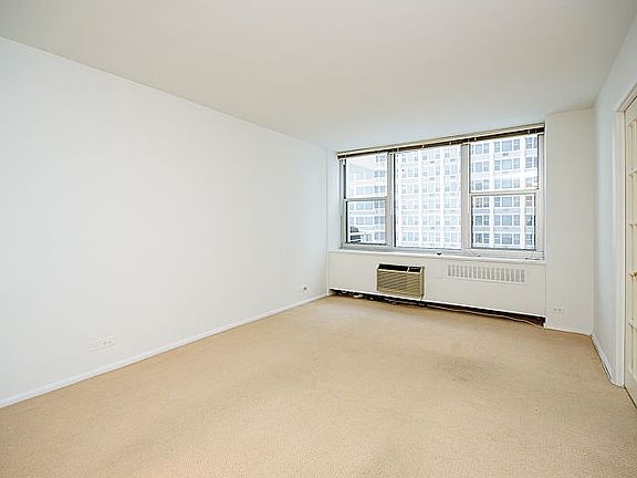 2nd image of 4250 N Marine Dr APT 1123