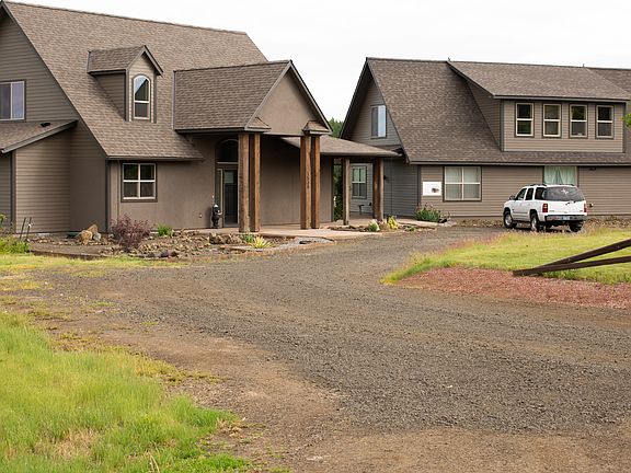 5th image of 1530 Bumblebee Ln
