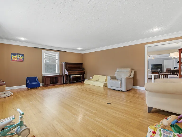 2117 Shades Crest Rd SE — Photo 24