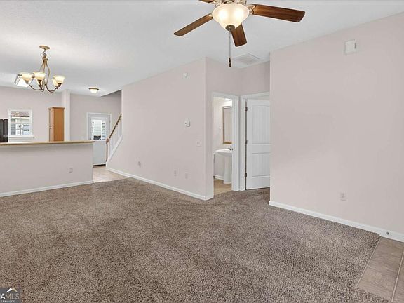 3rd image of 1074 Martin Rd