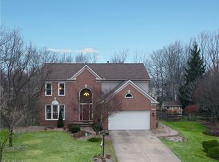 17978 Lyon Ln, Strongsville, OH