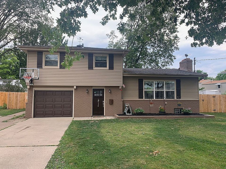 1st image of 338 Shady Dr
