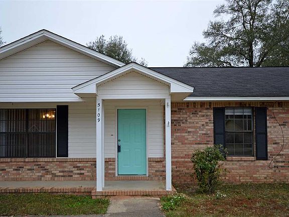 3rd image of 5109 Trenton Dr