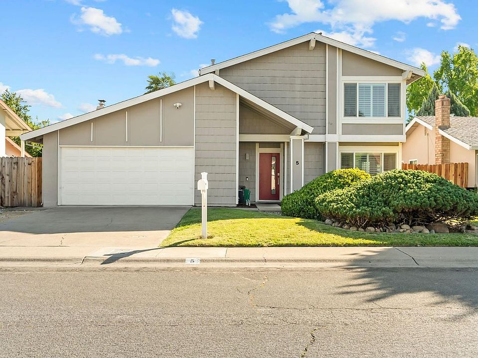 1st image of 5 Rambleoak Cir