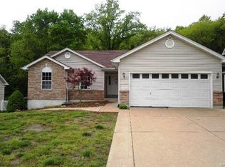 2278 Castlegate Dr, Imperial, MO 63052