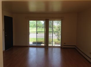 8221 W 79th St APT 1E, Justice, IL 60458