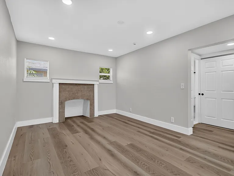 516 Independence Rd #1 — Photo 10