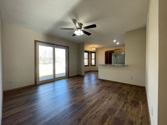Dining Room - Sliding Glass Door to backyard