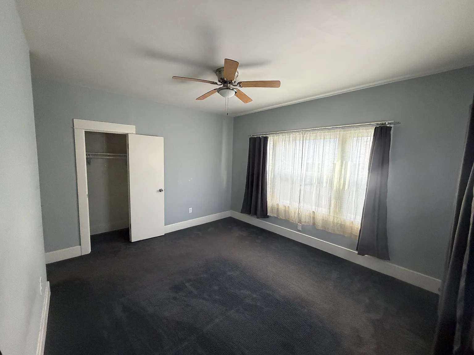 2 bed, 1000 sqft, $2,800 — Photo 3