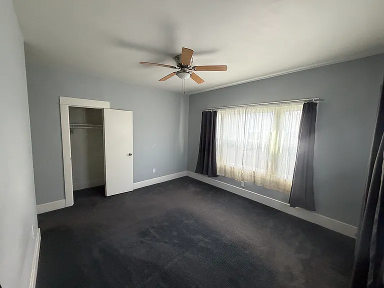 423 Gloria St #423 — Photo 3