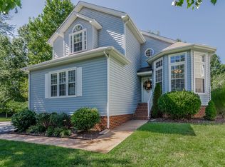 6406 Ships Watch Ln, Midlothian, VA 23112