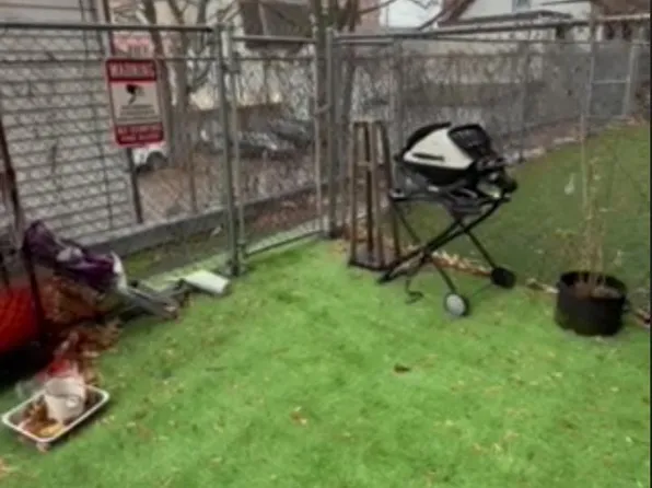 1075 Sheepshead Bay Road image 6 of 9