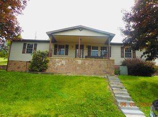 728 Peery Addition Rd, Tazewell, VA 24651