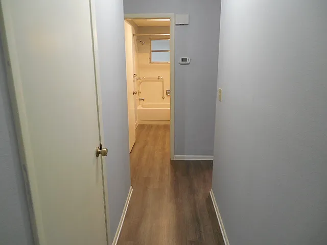 13102 Pembrook Ct — Photo 14