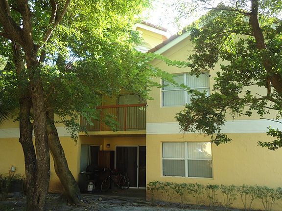 5th image of 7680 Westwood Dr APT 813