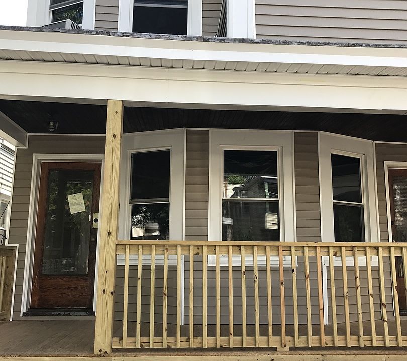 1st image of 30 Morris St Fl 1