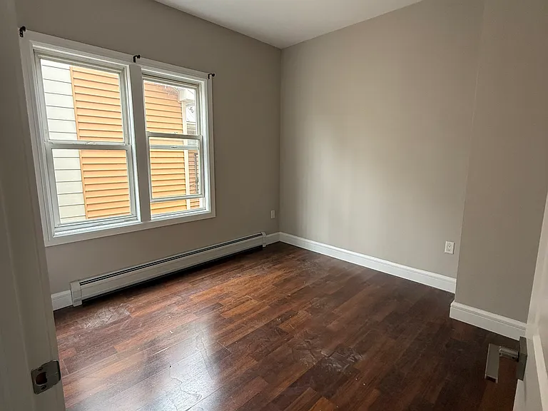1563 Springfield Ave #4 — Photo 7