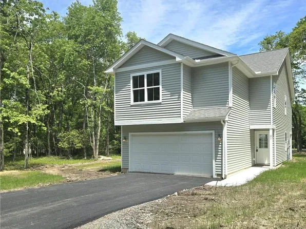 21 Satin Way, Jim Thorpe, PA 18229